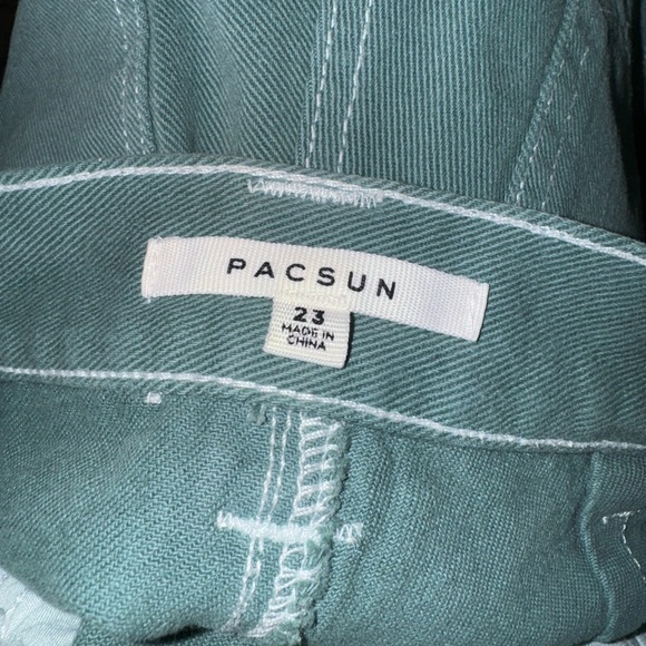 PacSun Carpenter Shorts - Picture 3 of 4